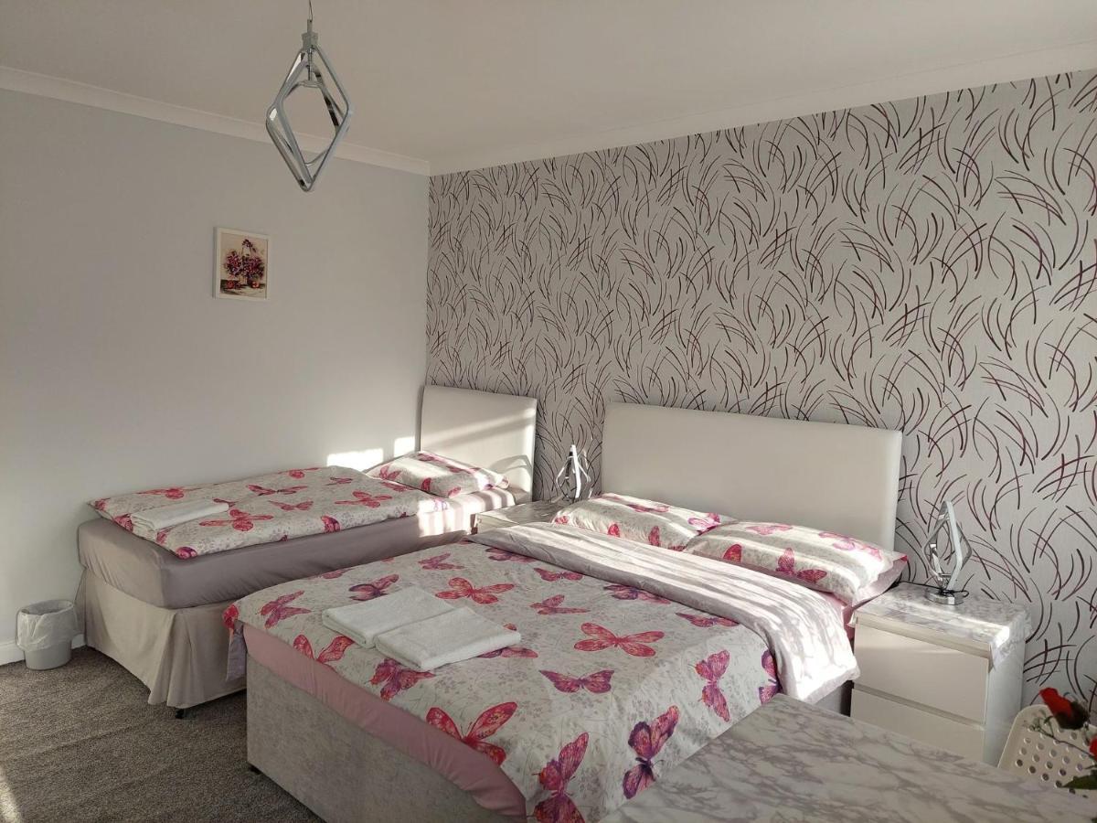 Home Accommodation Southampton Exterior foto